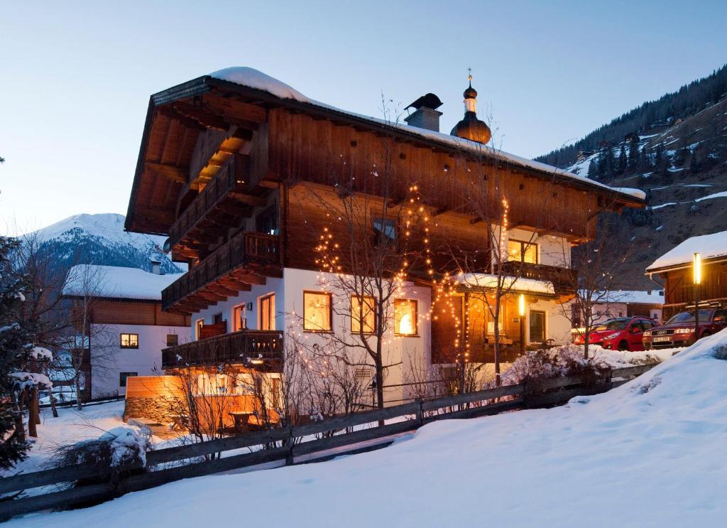 Ferienpension Senfter Innervillgraten Exterior photo